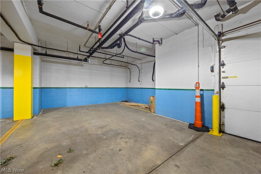 Beachwood Villas Condo - Residential