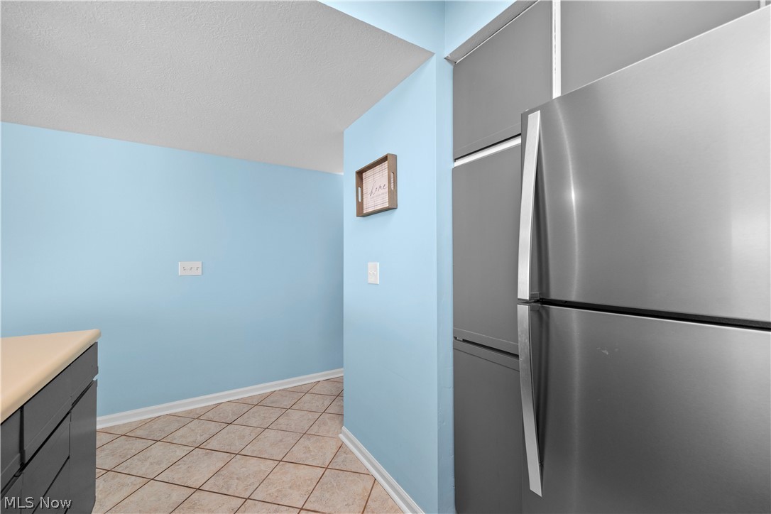 Beachwood Villas Condo - Residential