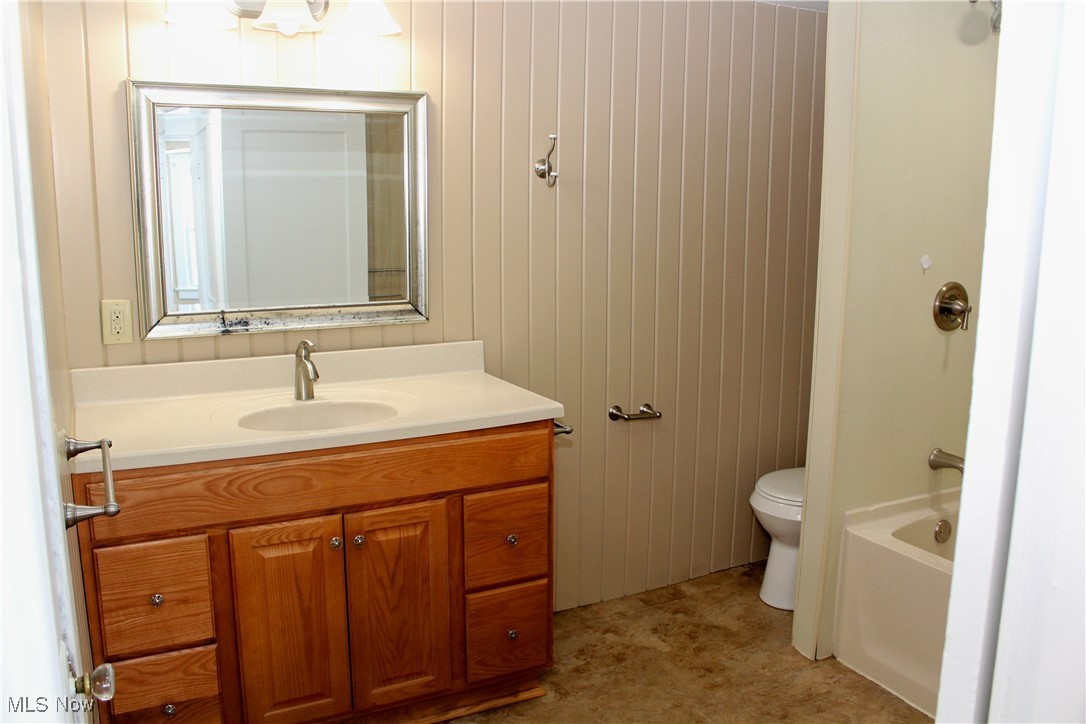Weirton Thomas - Residential