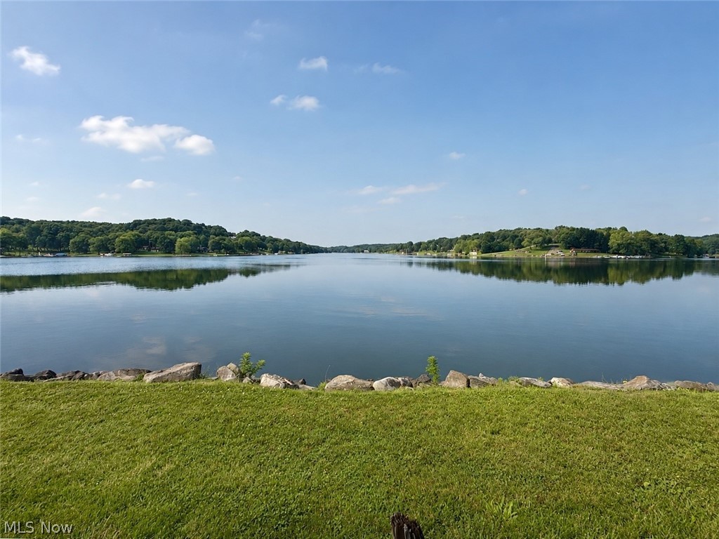 Lake Tomahawk - Residential