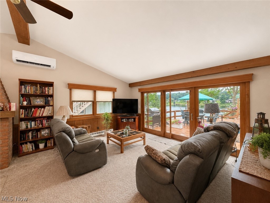 Lake Tomahawk - Residential