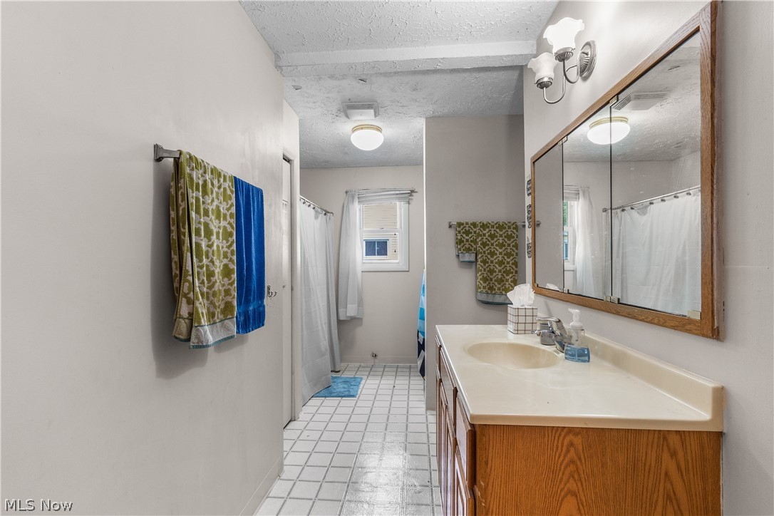 Madison Golf Lakelands - Residential