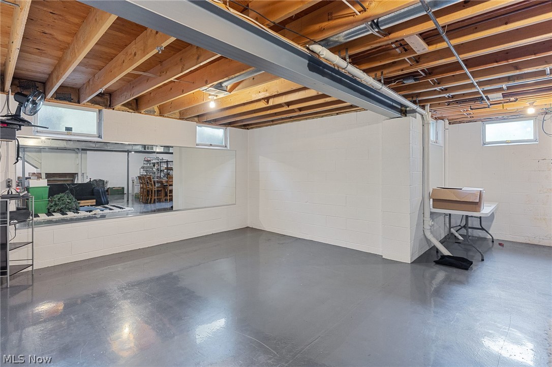 Montgomery Estates - Residential