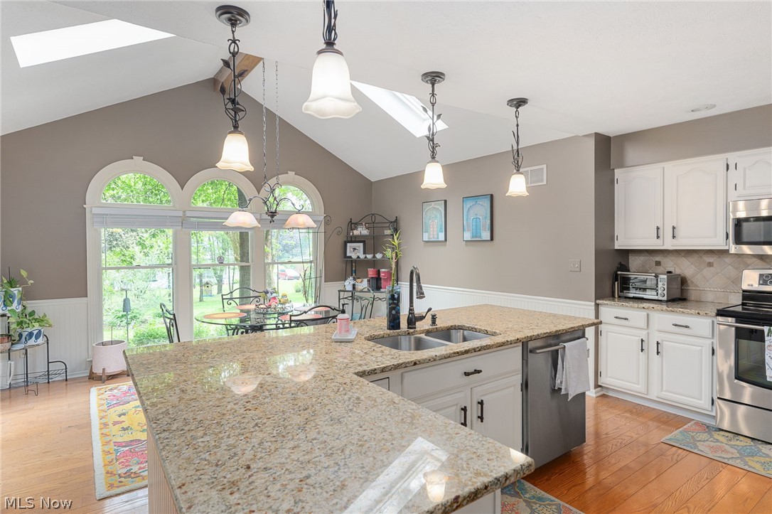 Montgomery Estates - Residential