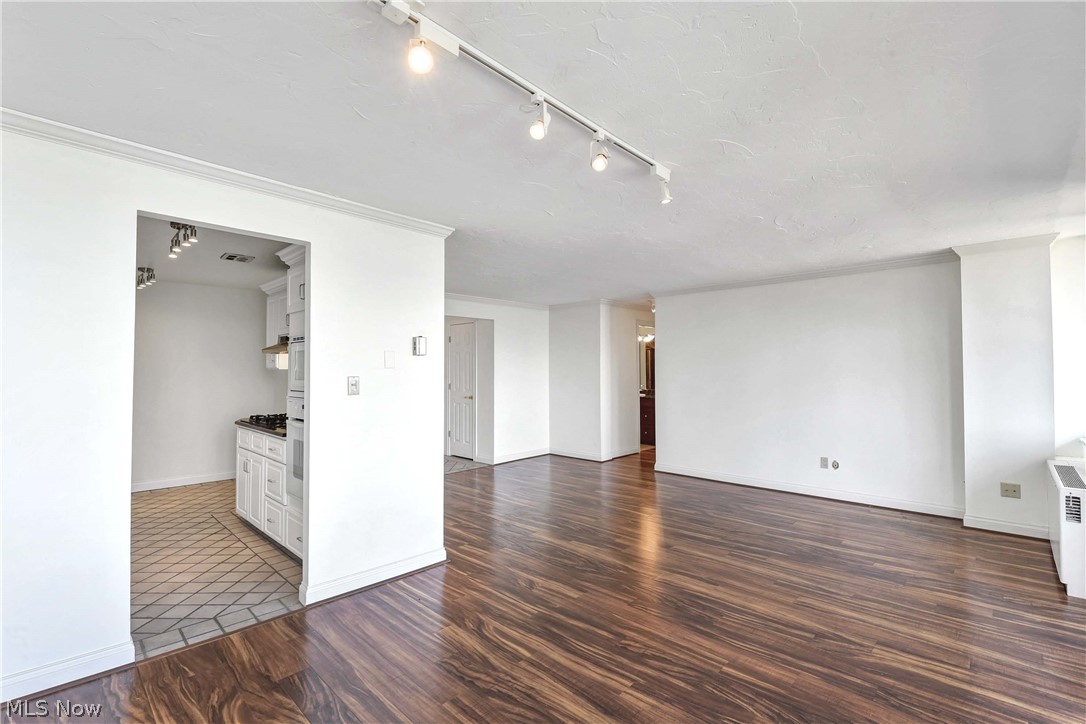 The Carlyle - Residential