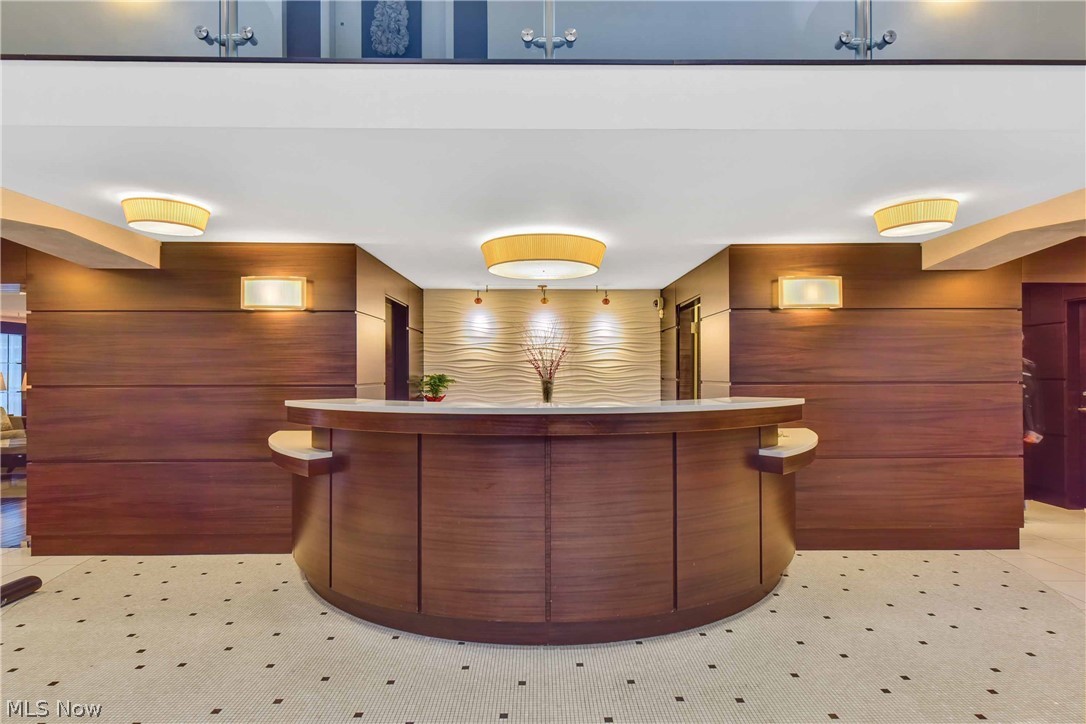 The Carlyle - Residential