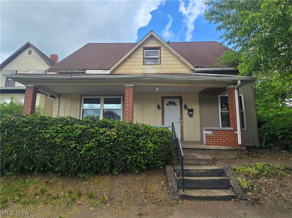 Investment property! Check out this three bedroom two bath home in Coshocton situated on a huge level lot. The current owner has had a survey completed and this property could be split into two parcels. The back lot could be purchased separately. Call today for a tour!