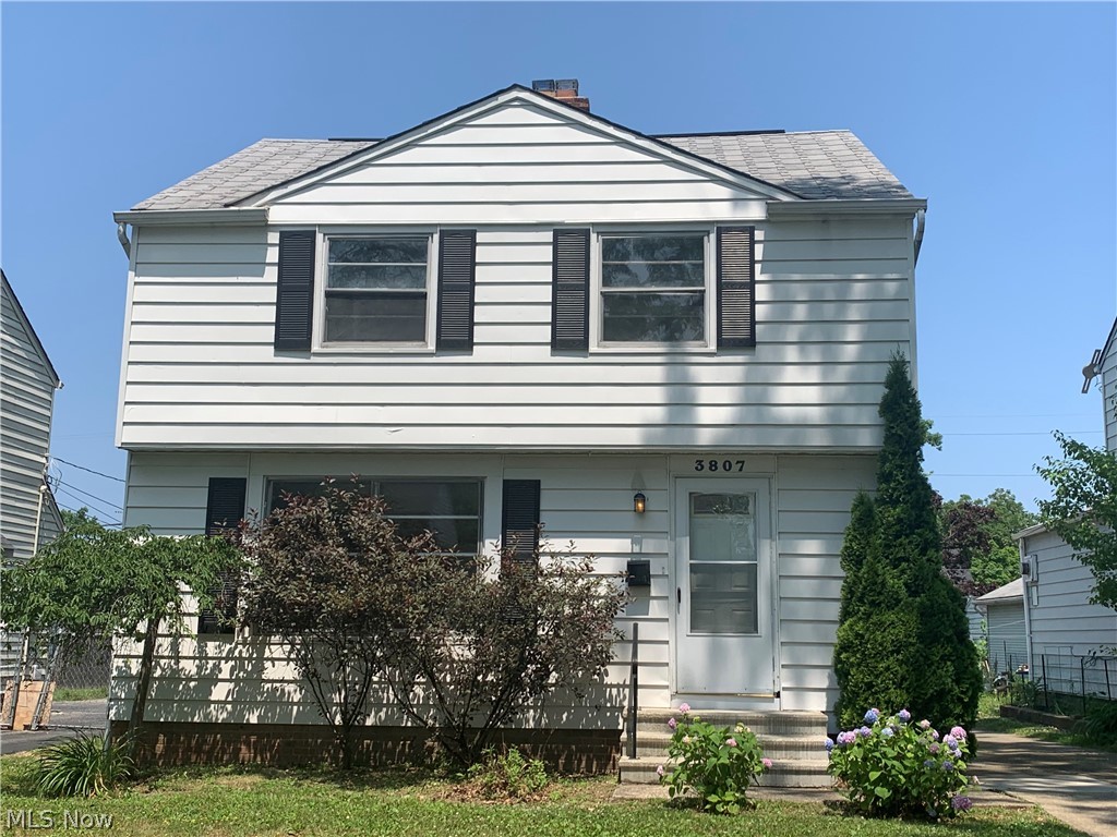 Well maintained 3 bedroom, 1.5 bath colonial.  Beautiful hardwood floors in the dining room and living room.  Spacious sitting room off the dining room.  Deck off of the sitting room great for grilling.  Updated kitchen and full bathroom.  Partially finished basement great for entertaining.