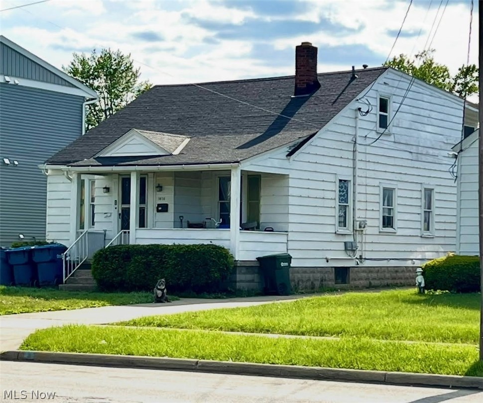 Partially leased property offering strong income growth potential at 1036 Oberlin Ave in Lorain, offered exclusively as part of a 19-unit portfolio-no individual sales. This duplex-style property features one occupied unit generating $1,125 month-to-month, while the second unit is currently vacant, providing immediate upside through lease-up. Utilities are structured with the tenant paying electric and the owner responsible for water, sewer, and trash. The property offers a functional layout with solid rental demand in the area, making it well-suited for continued income production. Ideal for investors seeking to expand their portfolio with a value-add component, this asset contributes to a larger package with built-in cash flow and long-term growth potential.