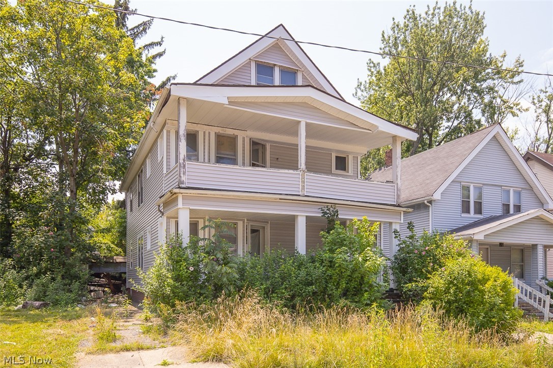 Windemere 03 - Residential Income