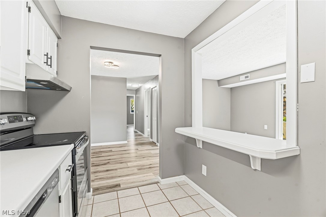 Rolling Meadows Condo - Residential