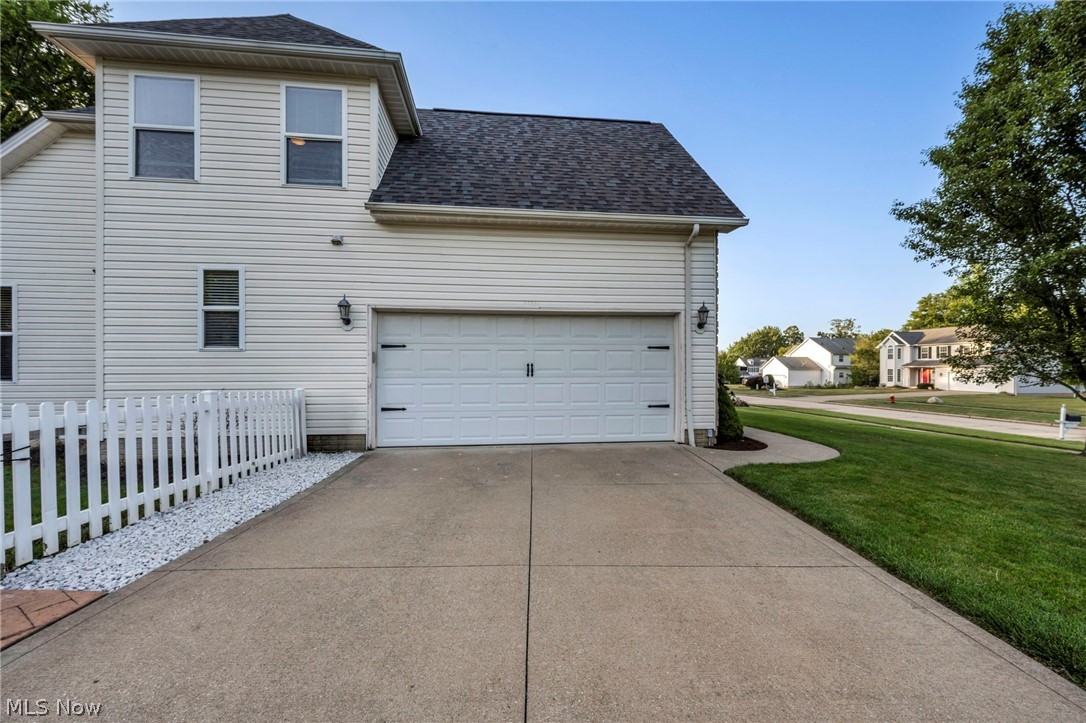 Woods/Windsor Pointe Ph 02 - Residential