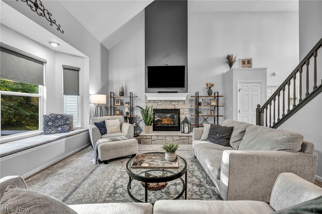 Woods/Windsor Pointe Ph 02 - Residential