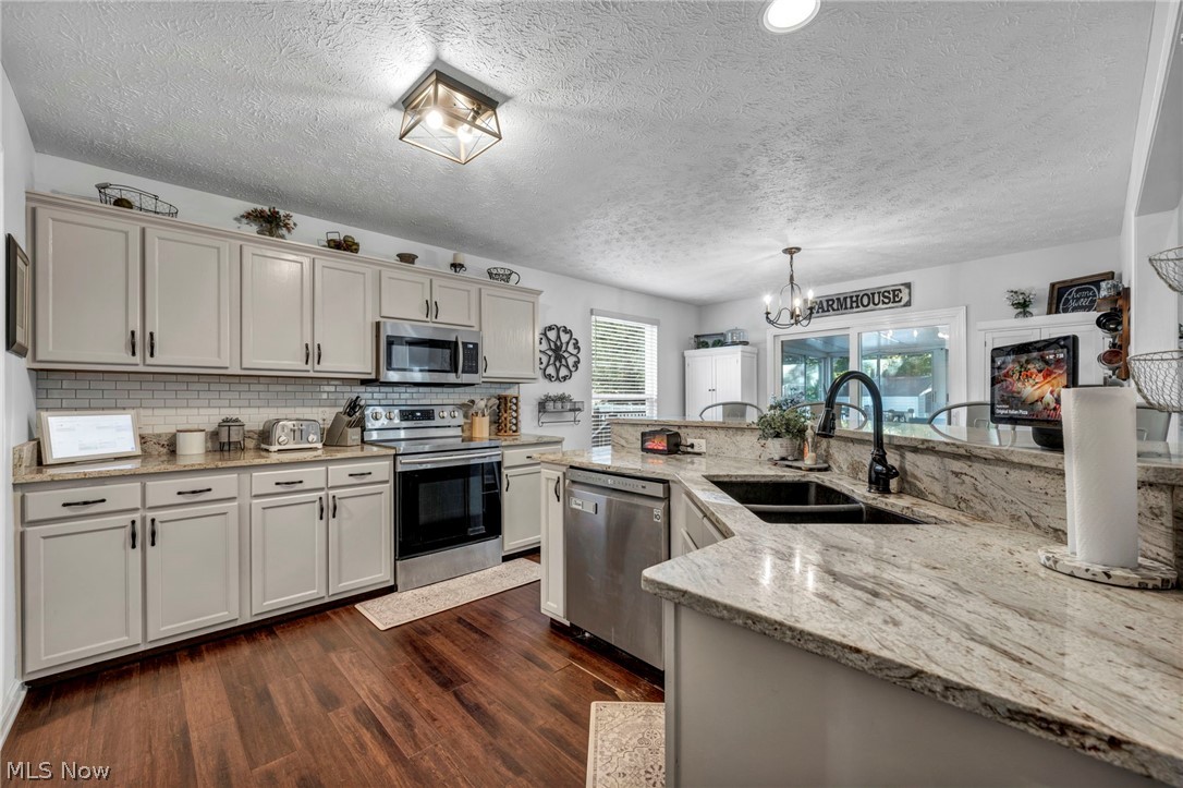 Woods/Windsor Pointe Ph 02 - Residential