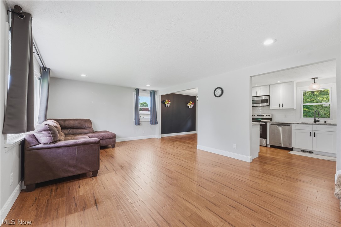 Lake Cable Allotment Sec K - Residential