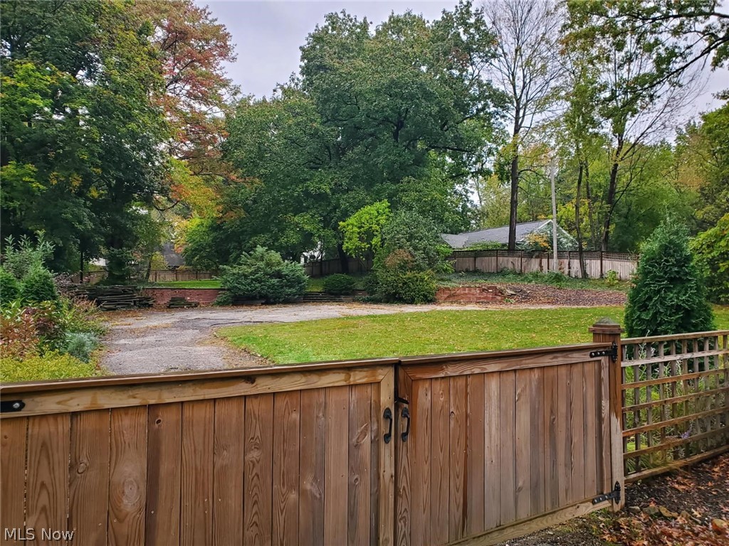 Merriman Heights - Land
