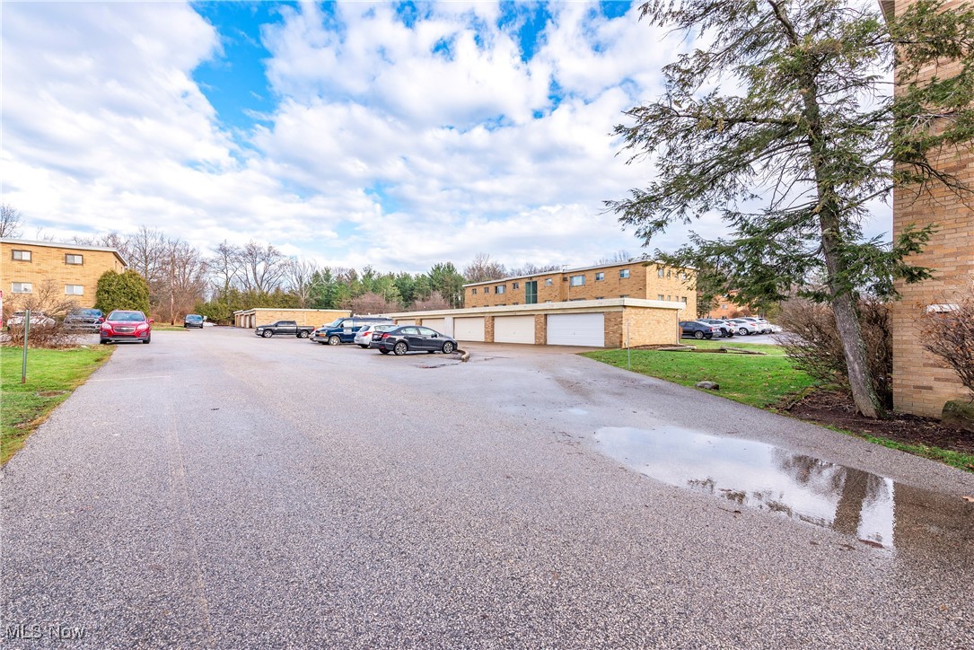 Royal Court Condo - Residential