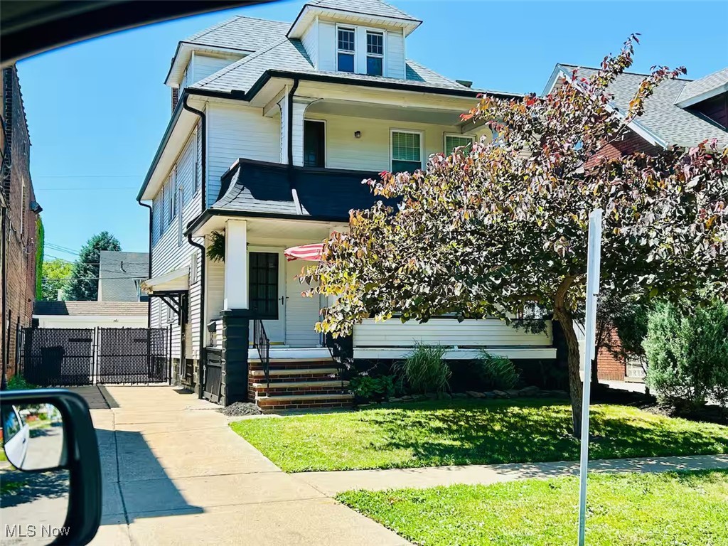 Urban Realty Companys - Residential Income