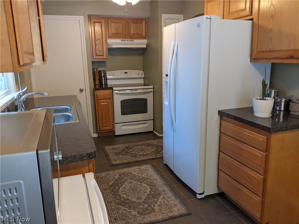 May-Fields/Belvoir Blvd S - Residential