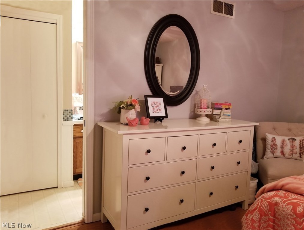 Silver Maple Condo - Residential