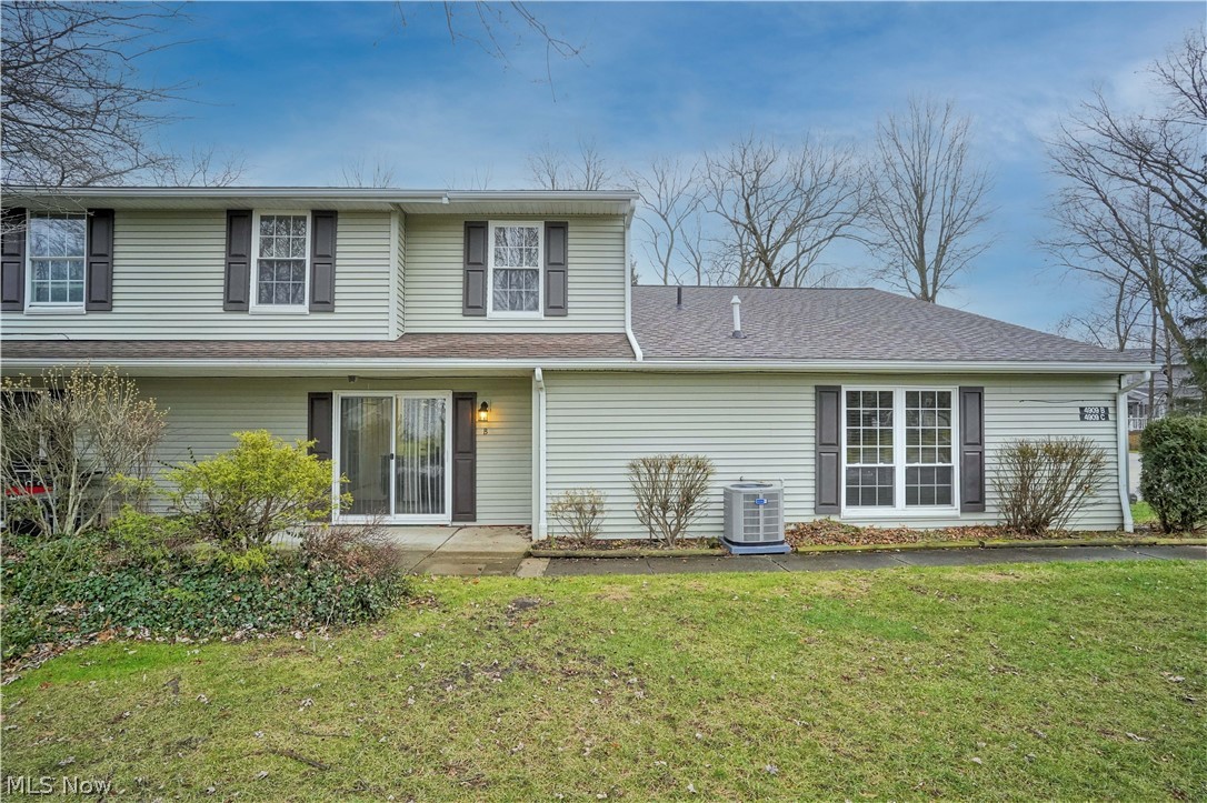 The condo that everyone has been waiting for is finally on the market!  Come visit this updated 3 bedroom, 2 full bath in Independence Place in Stow! This community features a pool, tennis courts and a clubhouse to host your large events! With an attached garage, you will never need to swipe snow off your car again! This spacious, open floor plan has laminate flooring in deep, rich colors thru the family room and the dining area. The kitchen has gorgeous granite counters with breakfast bar, and ceramic floors that complement the cabinetry and stainless steel appliances. Enjoy summers sitting outside on the patio that is thru the sliders from the living room.  The current first floor master suite, (which many people use as an extra family room until they need first floor living), was specially designed for the sellers college athlete son, with a built-in jacuzzi tub for muscle repair.  If you don't want a jacuzzi in the room, it can always be removed and converted back to a family room