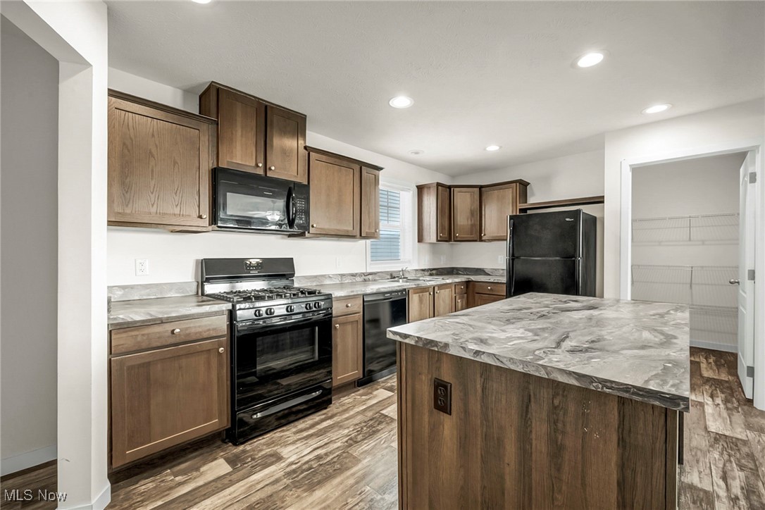 Pikewood Manor MHP - Residential