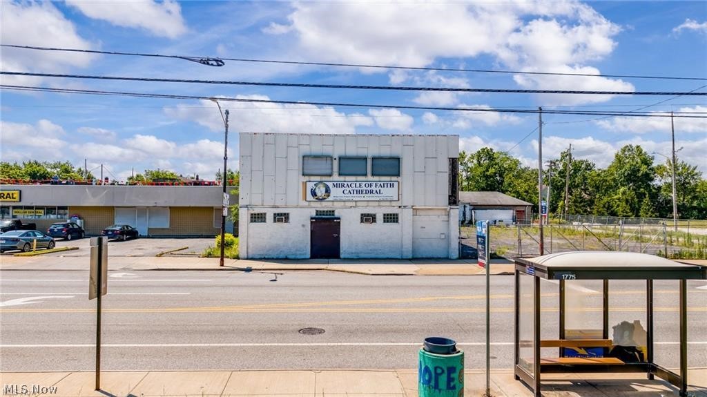 28 Car Parking Lot comes with the building.  Amazing opportunity to own this near 13000 square foot building.  Ideal for commercial, daycare, church, rehab, investment and more.

Call for guided showing from listing agent.