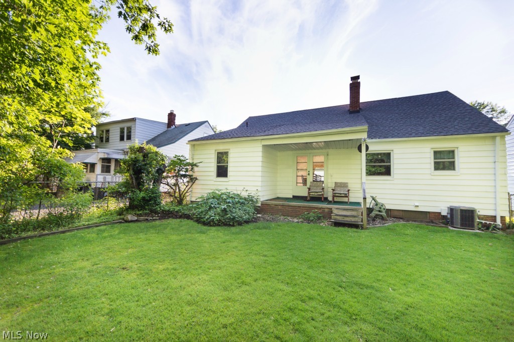 William T Arnos Belvoir-Bayard - Residential