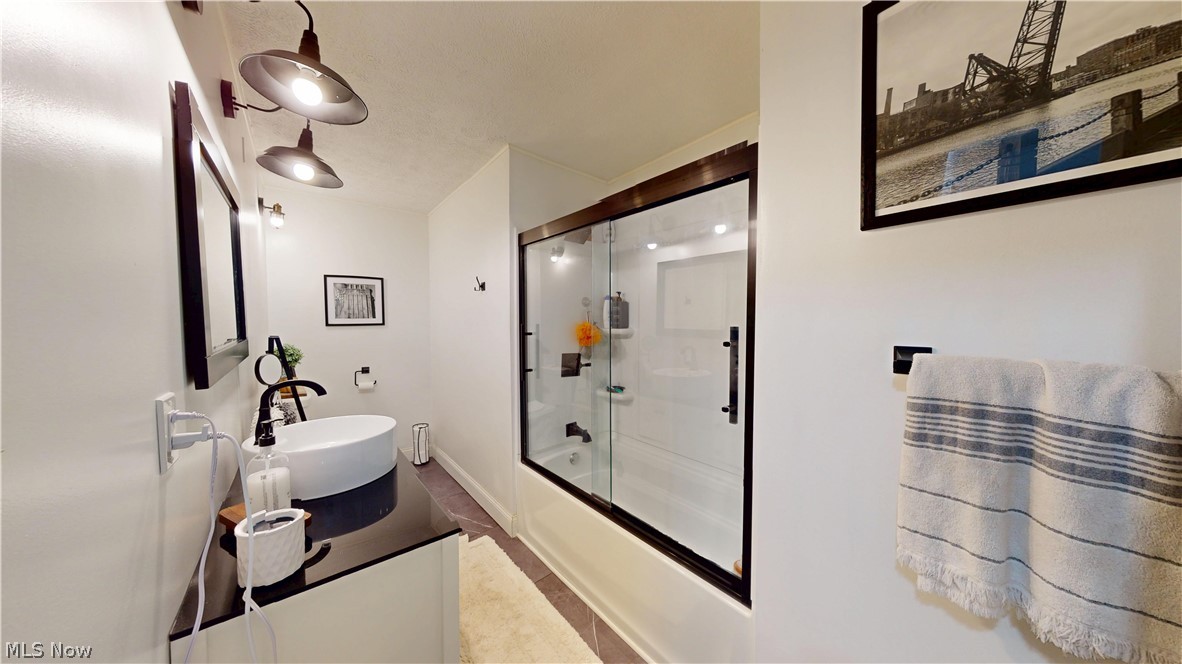 Madison Golf Lakelands - Residential