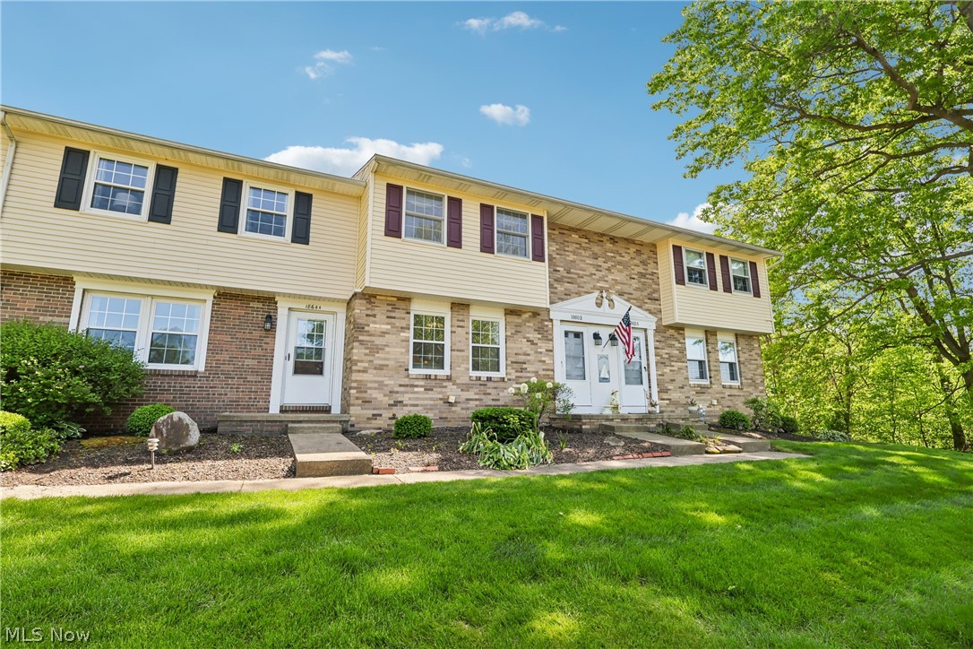 Huntington Park Condo - Residential
