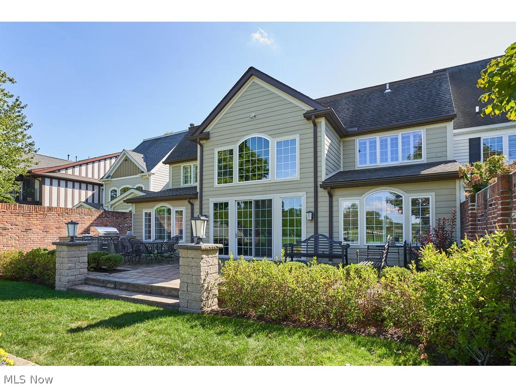 Portage Close Condominiums - Residential