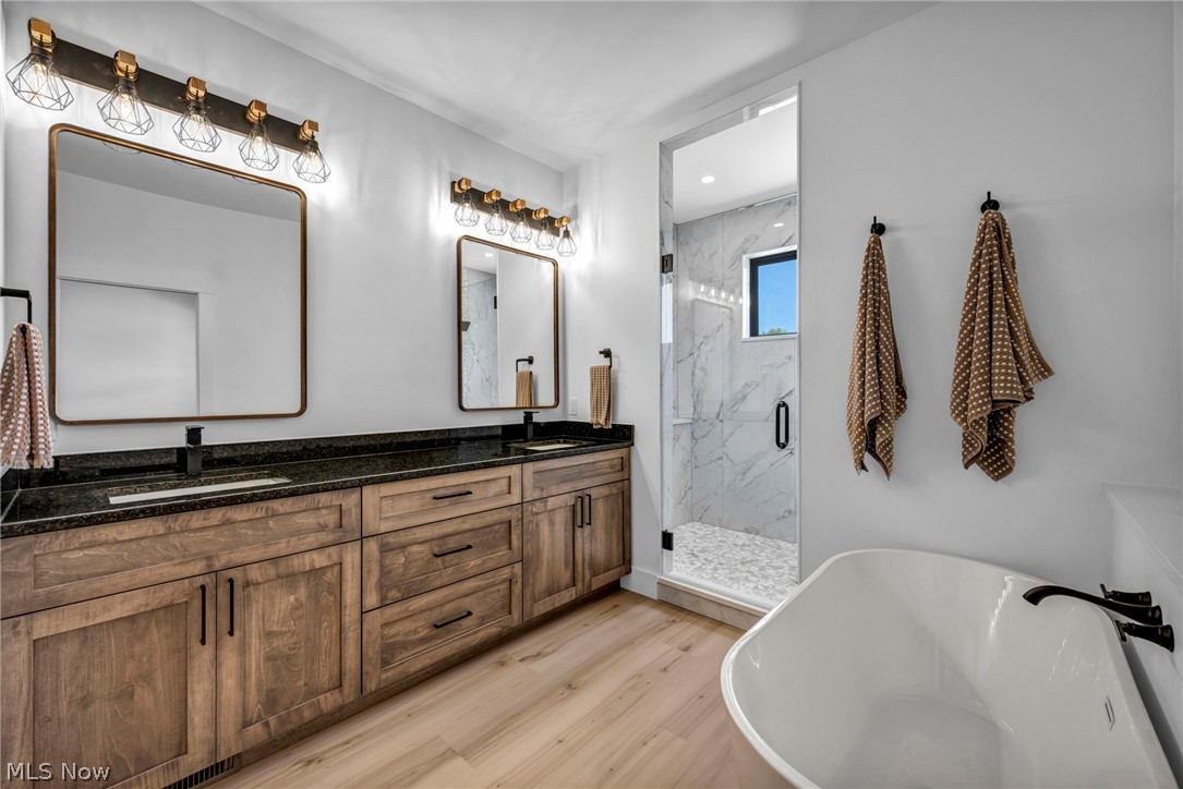 Holmes Tr - Residential