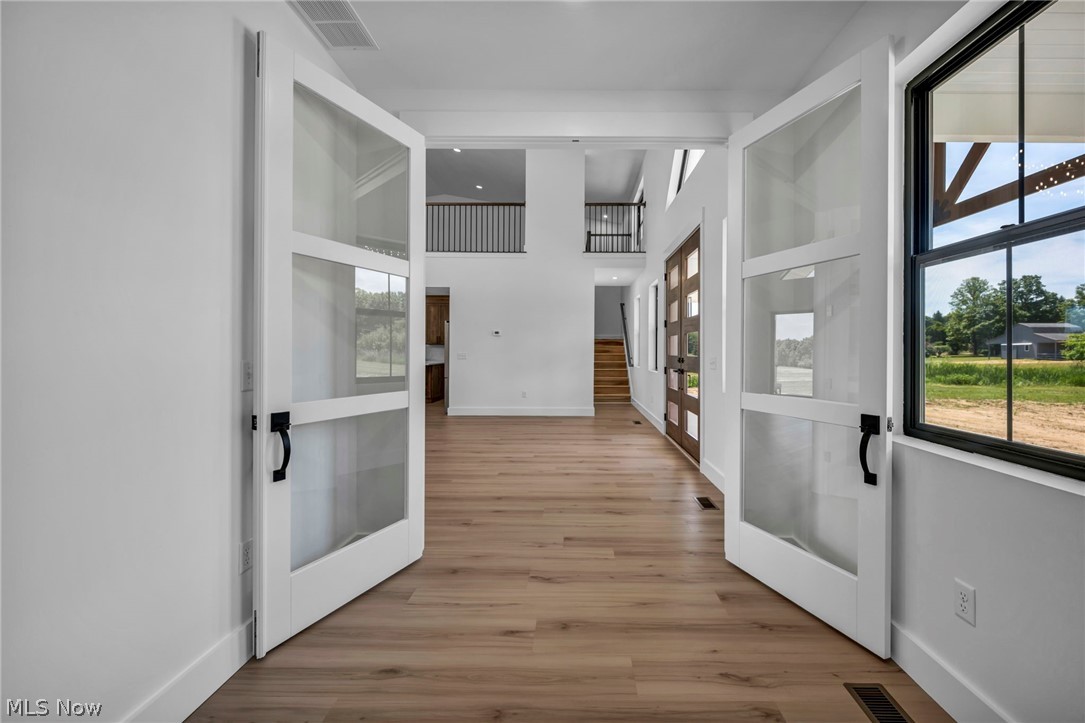 Holmes Tr - Residential