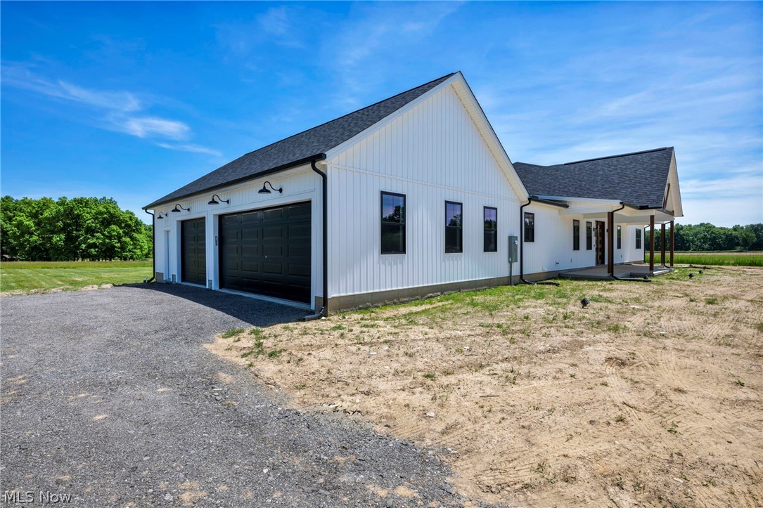 Holmes Tr - Residential