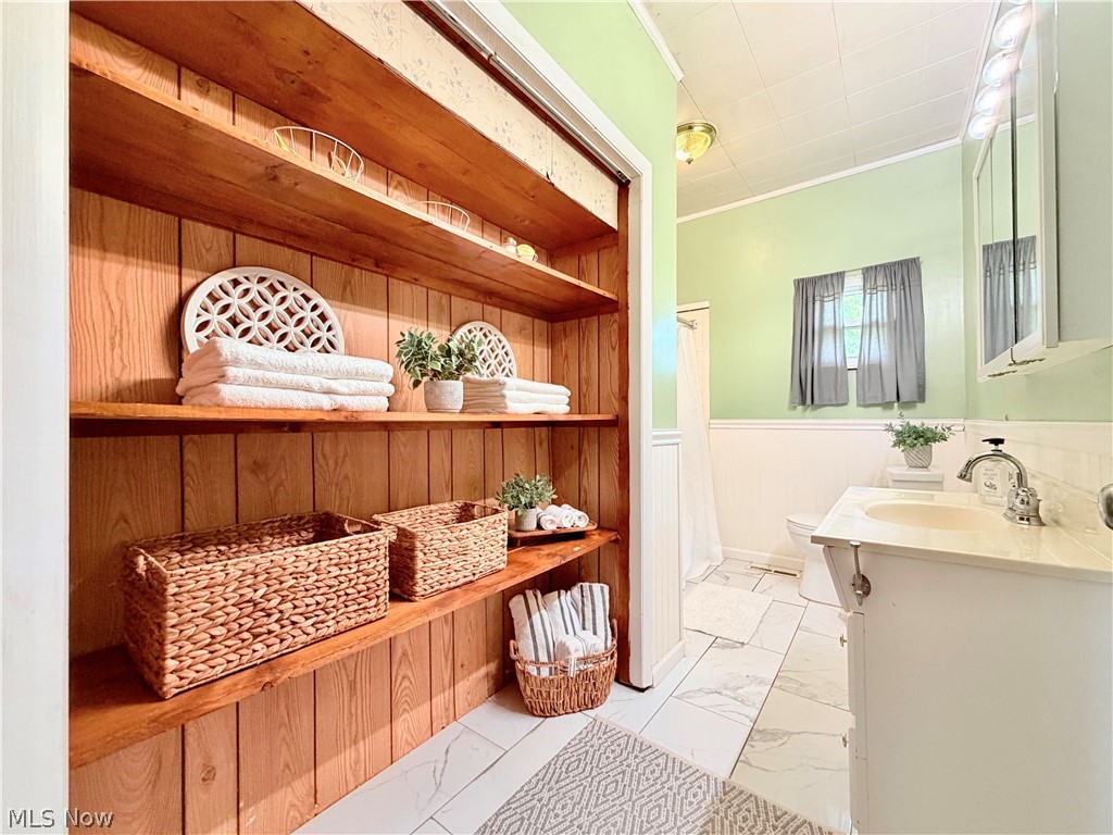 Robert E Cowan Prop - Residential