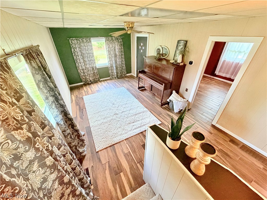 Robert E Cowan Prop - Residential