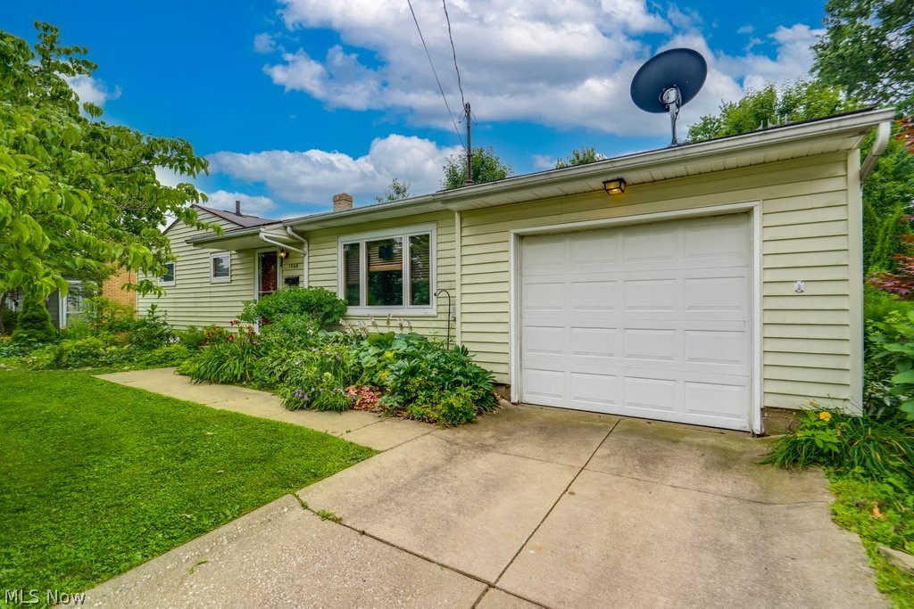 Whitman Ac 3rd Add - Residential