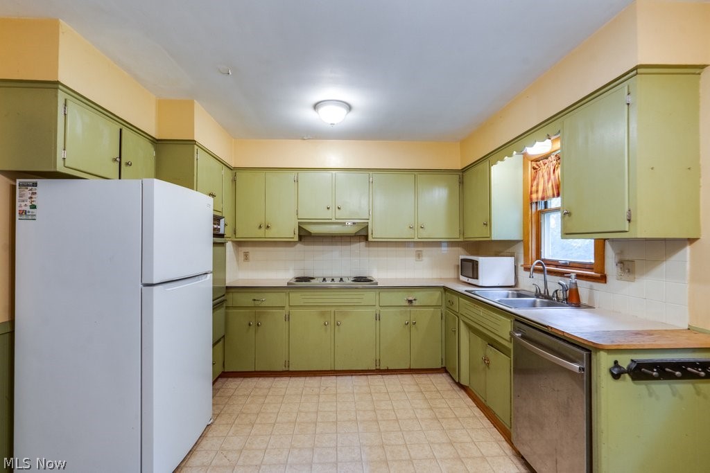 Whitman Ac 3rd Add - Residential