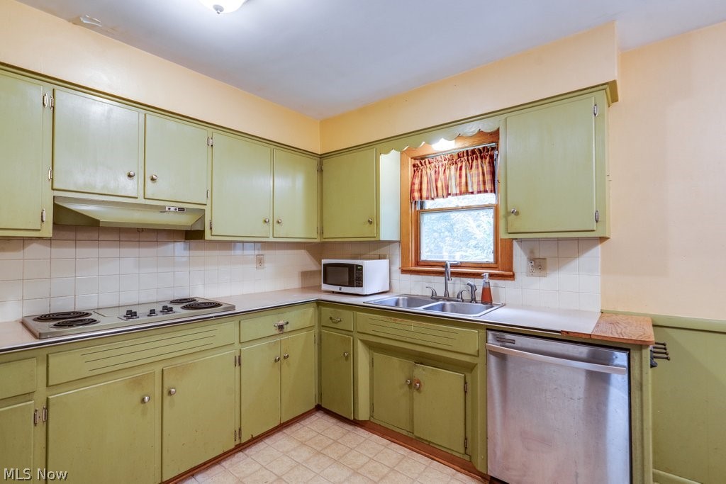 Whitman Ac 3rd Add - Residential