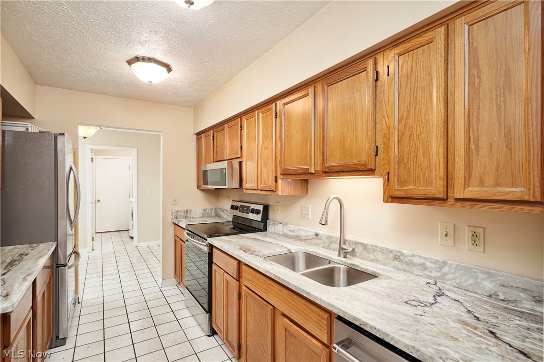 Townhouse/Grand Bay Condo - Residential
