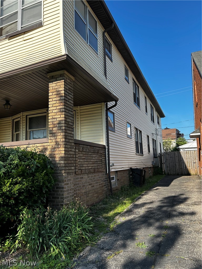 Eastview - Residential Income