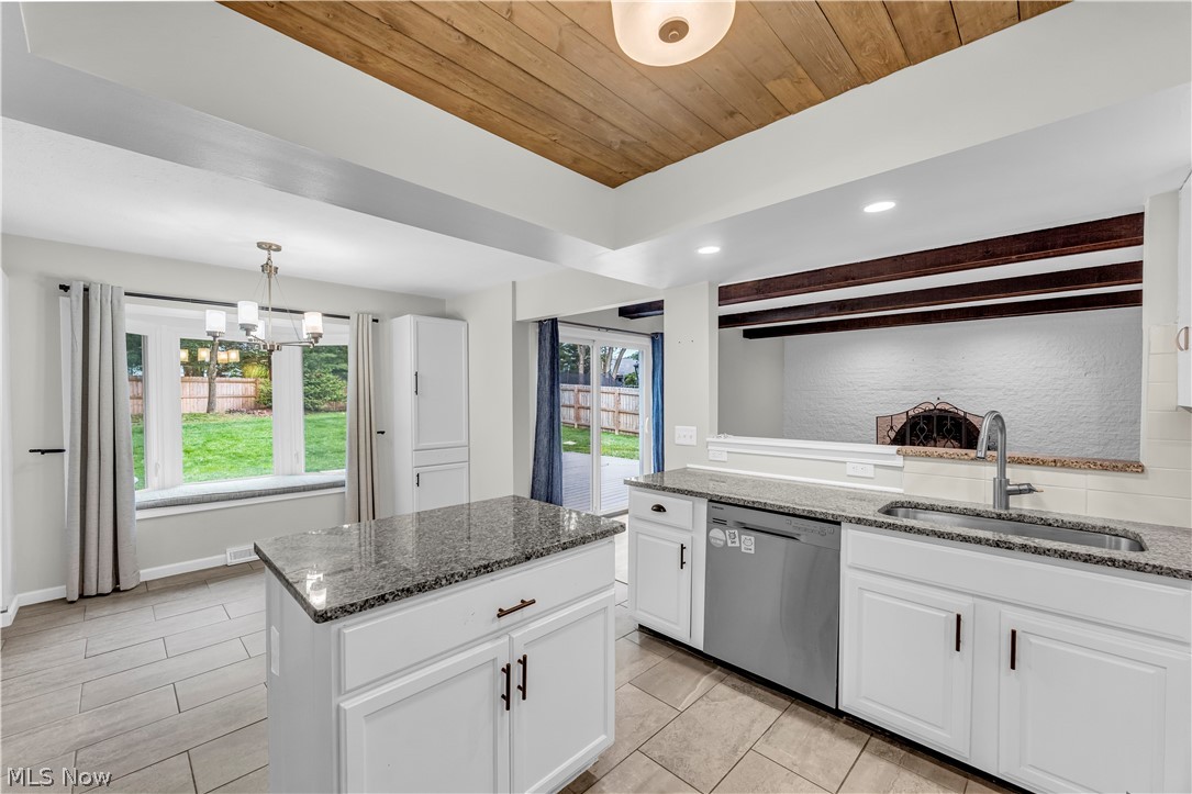 Deerfield Lake 01 - Residential