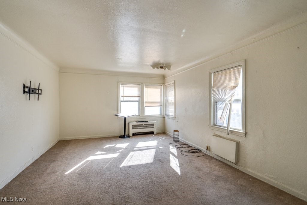 Kuster - Commercial Sale
