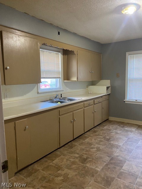 City/Youngstown - Residential Lease