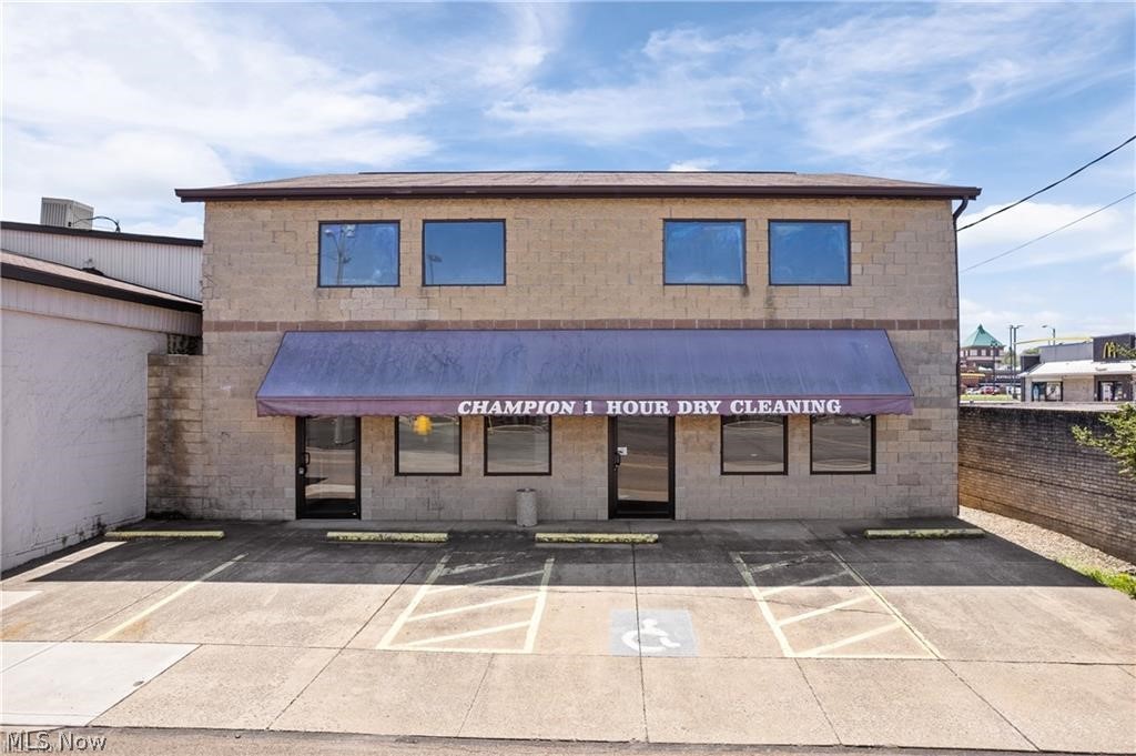 Nice Multi-Use Commercial Building consisting of over 4,200 +/- SqFt of space in a desirable downtown location, that is minutes from State Route 21. This property boasts two separate units (First and Second floor) and has been cleared and offers a wide open floor plan that is ready for your personal vision and customization. First Floor offers High Visibility, direct street access which is perfect for those small offices, retail, or those in the service industry. Second floor offers an abundance of natural light, that is perfect for those creative work and retail spaces. This property can be used as Owner-Occupant or can be leased out as an Investment. Any desired inspections must be completed prior to commencement of the bidding. All information contained herein was derived from sources believed to be correct. Information is believed to be accurate but not guaranteed.