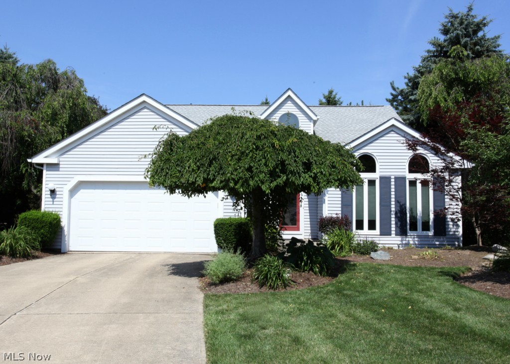 Charming 2 bedroom, 2 bath Cape Cod Cluster home nestled on a prime cul de sac located in High Point. New roof, NEW WINDOWS, New furnace, new air conditioner, new stainless appliances. Updated bathrooms. Two-story dining room, kitchen and hearth area. Full unfinished basement.