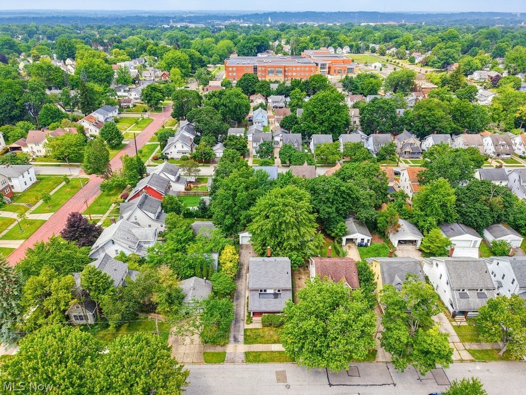 Mc Court - Residential