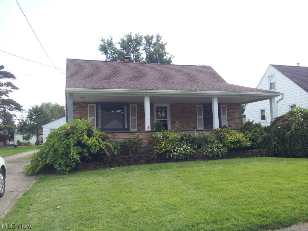 Reduced! 3 Bedroom cape cod. 2 car detached garage. Covered front porch.  All city amenities are adequate and accessible. This is a Fannie Mae property. The seller requests all offers to be submitted through HomePath website. It is strongly encouraged that an offer include proof of funds and is a requirement for the seller's final acceptance.