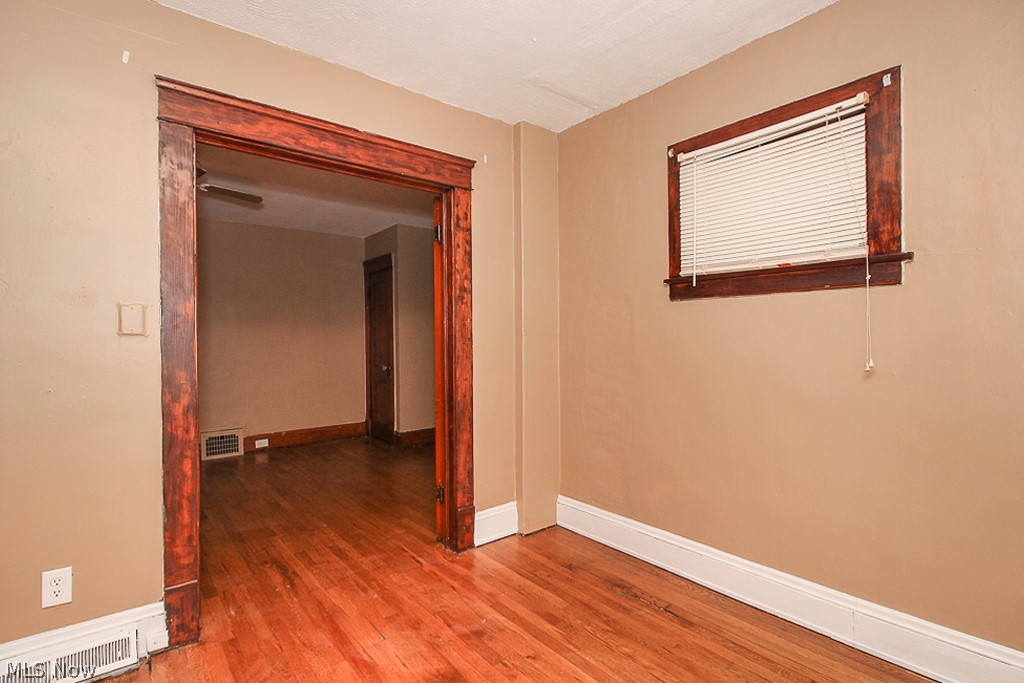 Edwards - Residential Lease