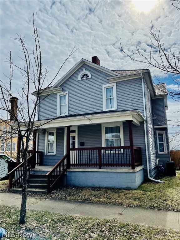 Historic Century home with soaring ceilings, renovated in 2017, with 4 huge BRs up, & a 5th BR (or hangout room) on the 3rd floor! 2 Full Baths, Formal Dining room with built in hutch. Vinyl plank floors on main level, newer drywall and lighting, updated electric box and plumbing. Vinyl windows, and totally renovated baths with tile shower and tub surround. The ample kitchen has new white cabinets, and granite counters with stainless Whirlpool appliances, and disposal Mud room laundry off the kitchen. Fenced back yard for privacy and keeping the kids and pups safe from wandering. Quiet neighborhood with little traffic, near all the amenities Lancaster has to offer.